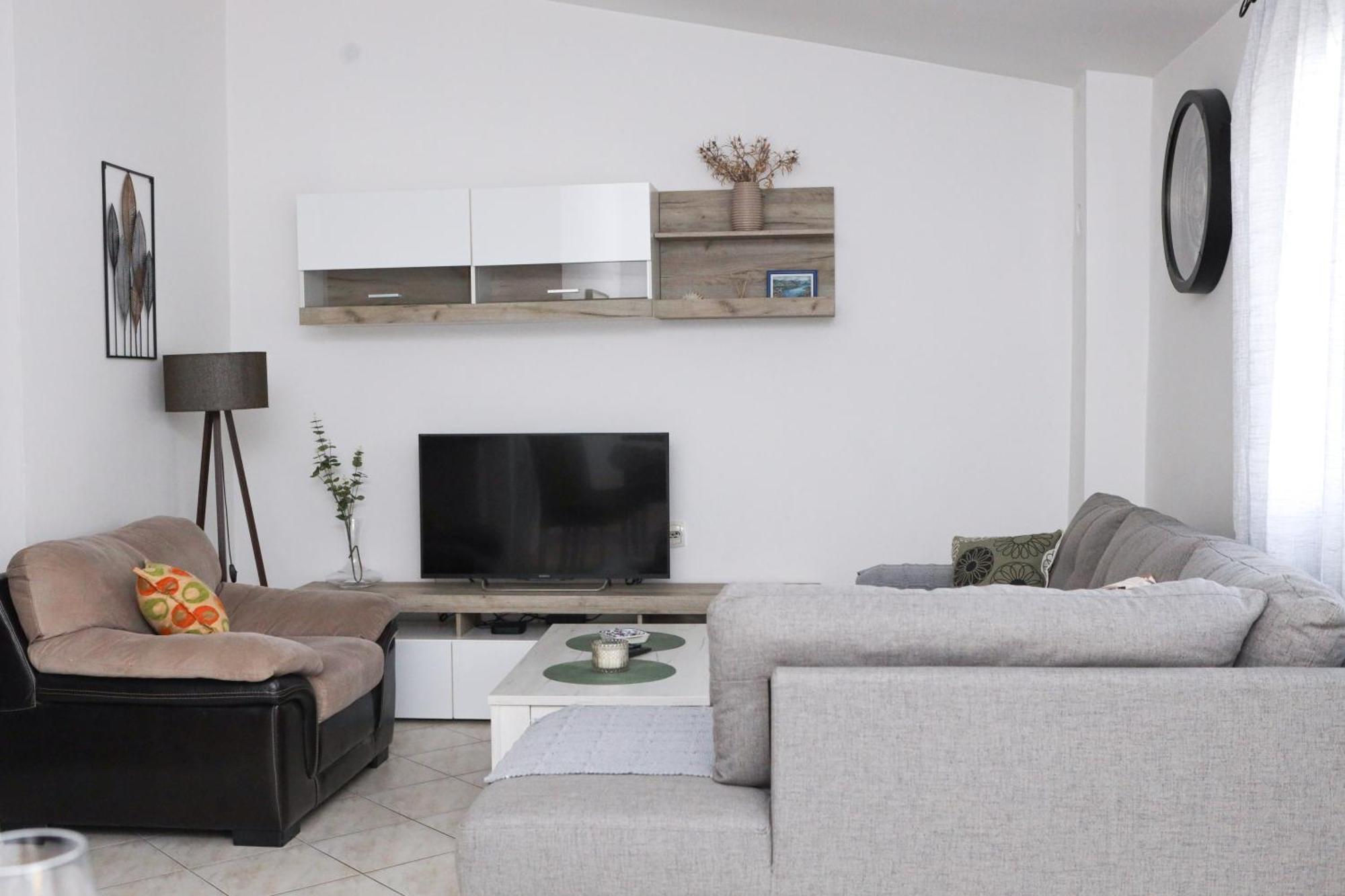 3-Bedroom Apartment With Panoramic Bay Views Kotor Eksteriør bilde