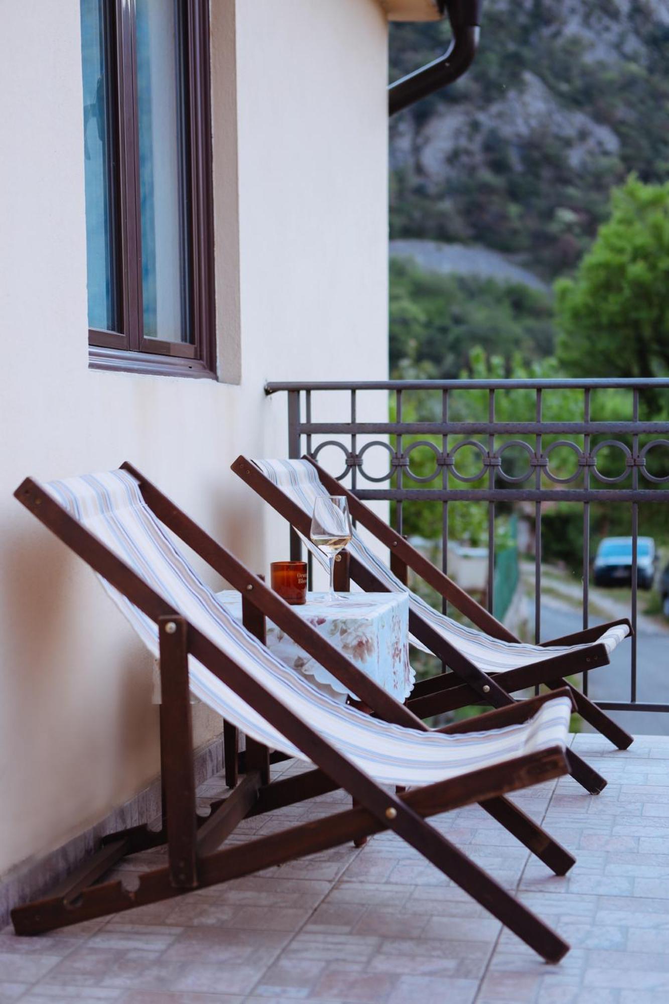 3-Bedroom Apartment With Panoramic Bay Views Kotor Eksteriør bilde